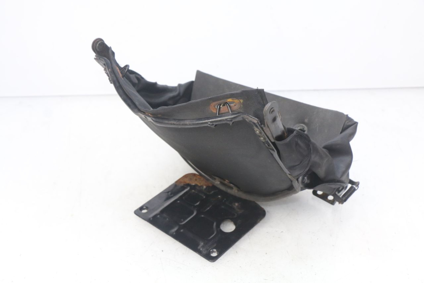 photo de HANDSCHUHFACH KEEWAY HURRICANE 50 (2006 - 2019) - Gesamtansicht des Produkts