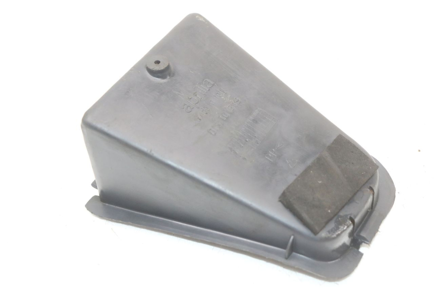 photo de HANDSCHUHFACH APRILIA SR CARB LC 2T 50 (2004 - 2012) - Gesamtansicht des Produkts