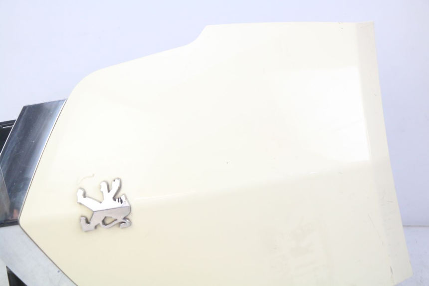 photo de HANDSCHUHFACH PEUGEOT VIVACITY NEW 4T 50 (2008 - 2017) - Detailansicht des Bauteils