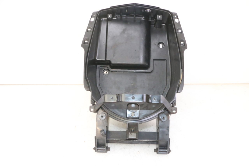 photo de HANDSCHUHFACH PEUGEOT VIVACITY NEW 4T 50 (2008 - 2017) - Details der Befestigungspunkte