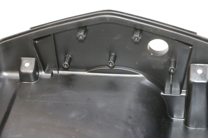 photo de HANDSCHUHFACH PEUGEOT VIVACITY NEW 4T 50 (2008 - 2017) - Detailansicht des Bauteils