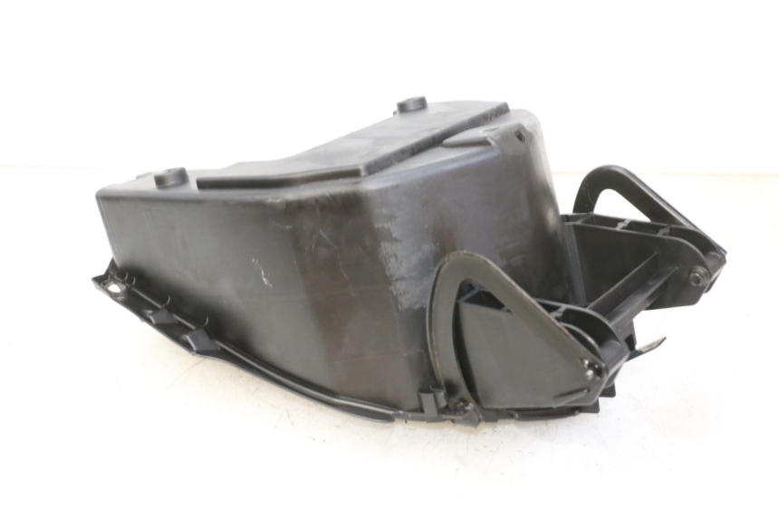 photo de HANDSCHUHFACH PEUGEOT VIVACITY NEW 4T 50 (2008 - 2017) - Zoom auf Gebrauchszustand