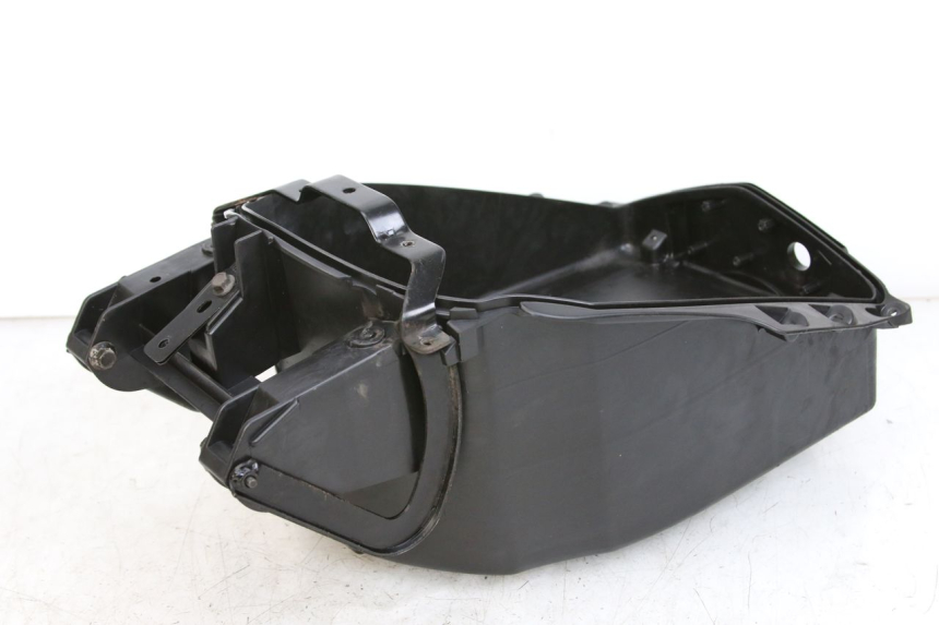 photo de HANDSCHUHFACH PEUGEOT VIVACITY 125 (2010 - 2017) - Zoom auf Gebrauchszustand