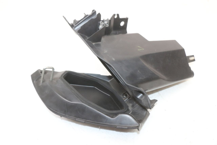 photo de HANDSCHUHFACH YAMAHA XMAX X-MAX ABS 125 (2017 - 2020) - Alternative Perspektive