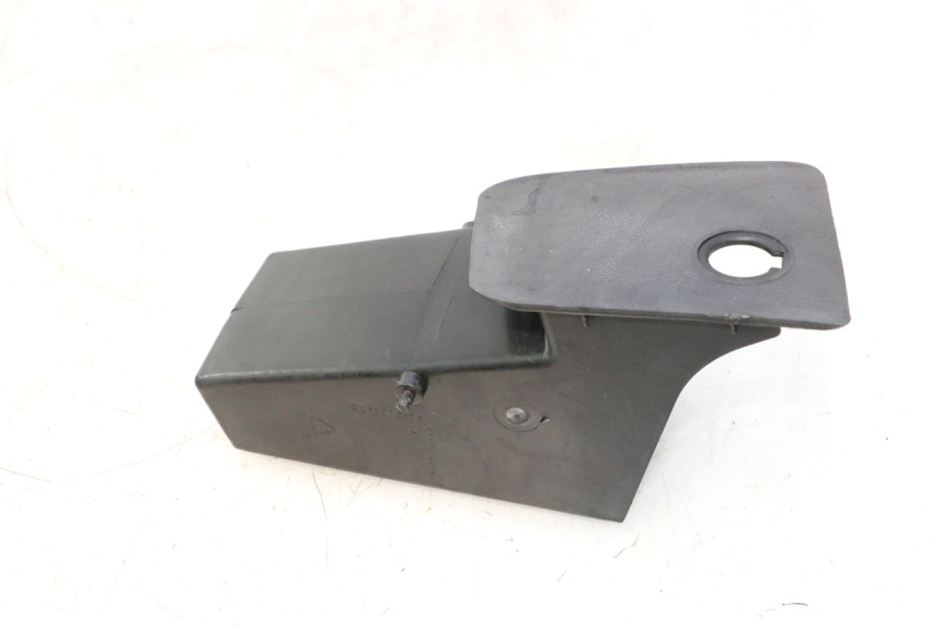 photo de HANDSCHUHFACH YAMAHA YP MAJESTY 125 (2002 - 2006) - Detailansicht des Bauteils