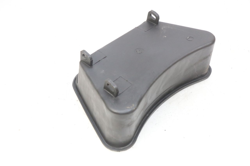 photo de HANDSCHUHFACH YIYING YY50QT-10 50 (2007 - 2022) - Detailansicht des Bauteils