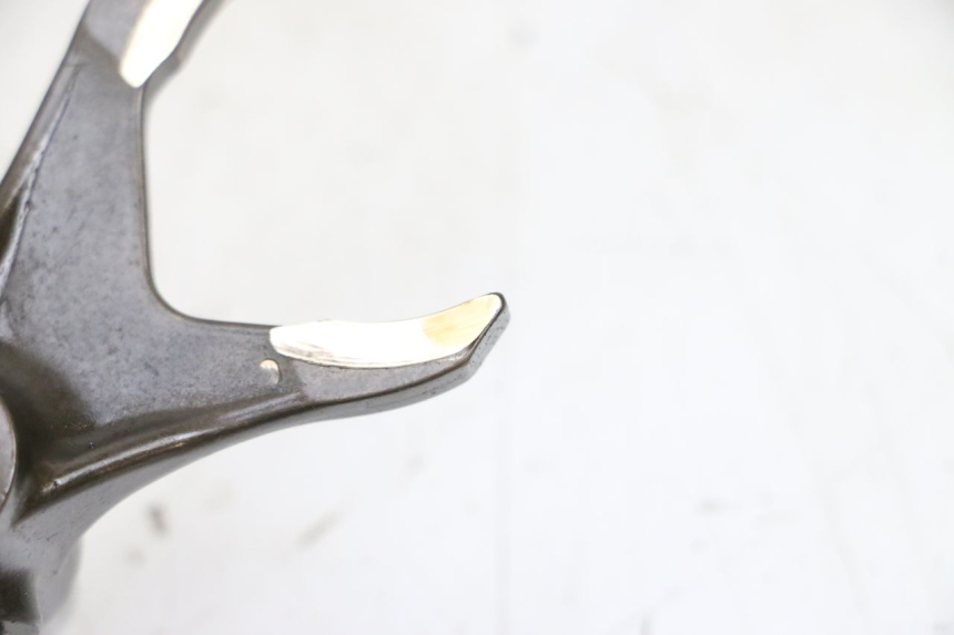 photo de GETRIEBE  MV AGUSTA BRUTALE R WALLY 910 (2008 - 2008) - Details der Befestigungspunkte