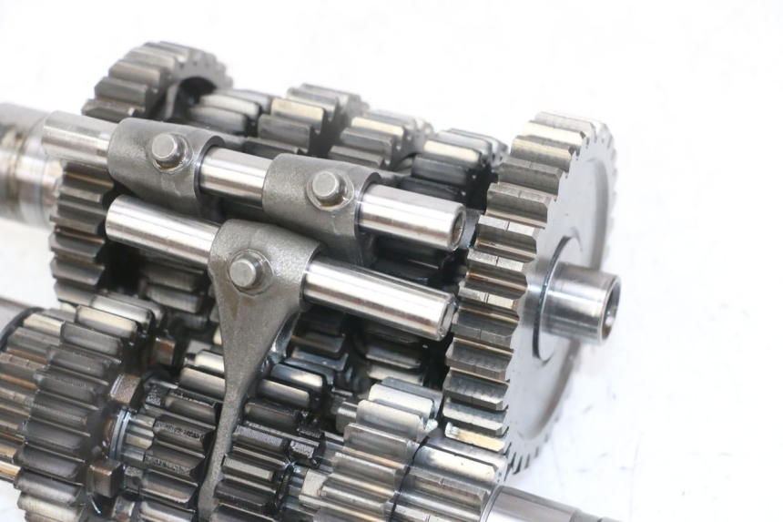 photo de GETRIEBE  HONDA CB R 1000 (2018 - 2023) - Alternativer Blickwinkel