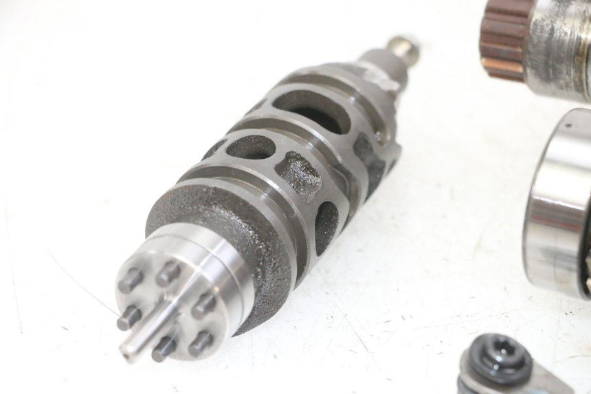 photo de GETRIEBE  HONDA CB R 1000 (2018 - 2023) - Profilansicht des Ersatzteils