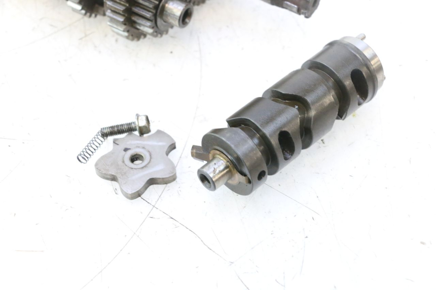 photo de GETRIEBE  HONDA CB TWO FIFTY 250 (1991 - 2002) - Technische Nahaufnahme