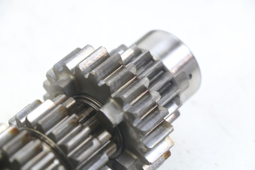 photo de GETRIEBE HONDA CBF 500 (2004 - 2007) - Details der Befestigungspunkte