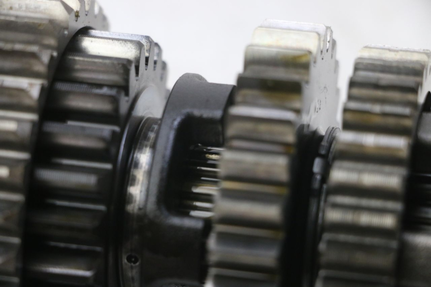 photo de GETRIEBE HONDA CBRF CBR-F PC41 600 (2011 - 2013) - Alternativer Blickwinkel