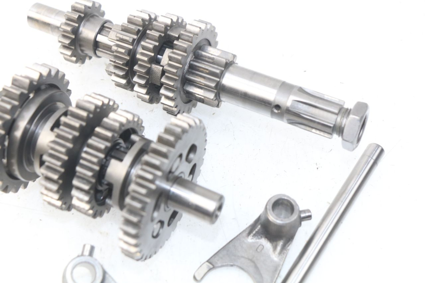 photo de GETRIEBE  HYOSUNG COMET GTR 125 (2007 - 2014) - Charakteristische Merkmale