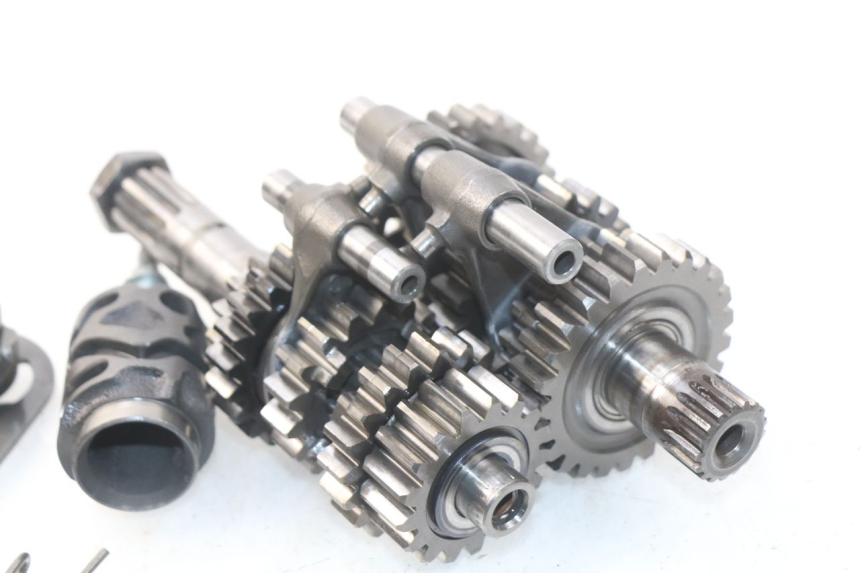 photo de GETRIEBE  HONDA CRF CR-F 450 (2001 - 2005) - Charakteristische Merkmale