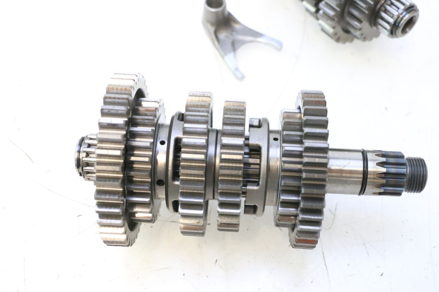 photo de GETRIEBE  KAWASAKI ER-6 ER6 N 650 (2005 - 2009) - Details der Befestigungspunkte
