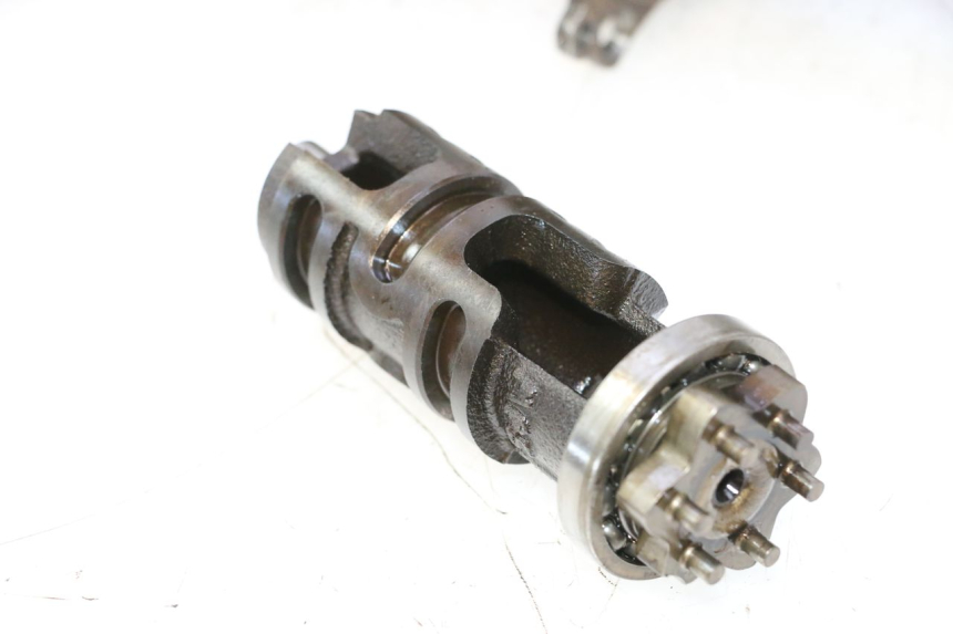 photo de GETRIEBE  YAMAHA FJR 1300 (2001 - 2005) - Hochauflösende Nahaufnahme