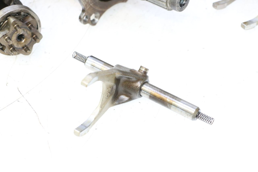 photo de GETRIEBE  YAMAHA FJR 1300 (2001 - 2005) - Alternativer Blickwinkel