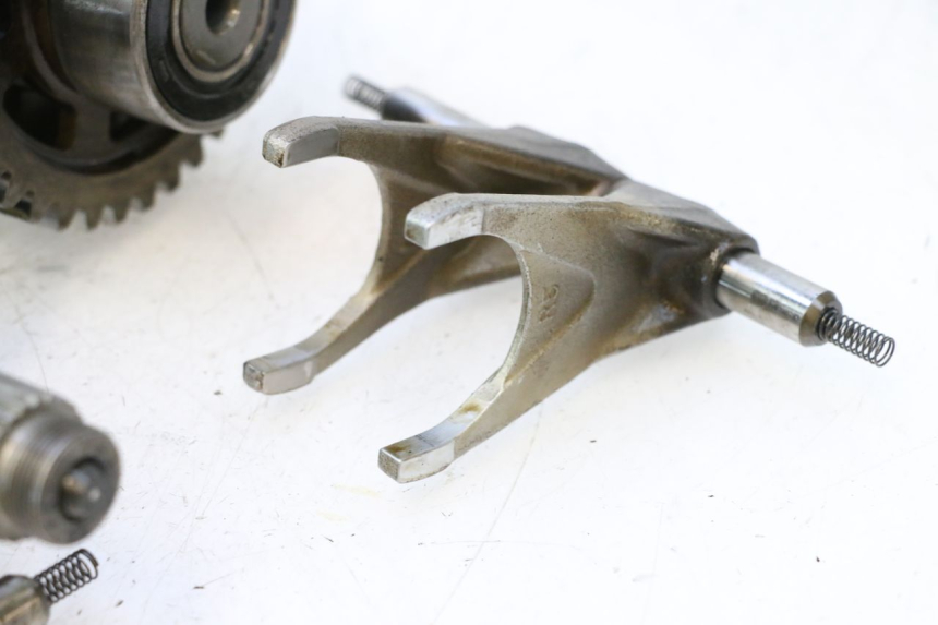photo de GETRIEBE  YAMAHA FJR 1300 (2001 - 2005) - Detailansicht des Bauteils