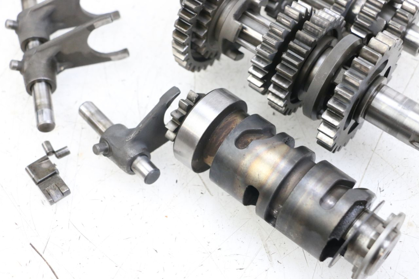 photo de Getriebe HYOSUNG GF 125 (2001 - 2005) - Alternativer Blickwinkel