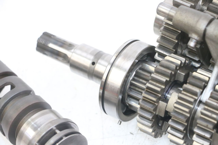 photo de GETRIEBE SUZUKI GS GSE 500 (2001 - 2003) - Technische Nahaufnahme