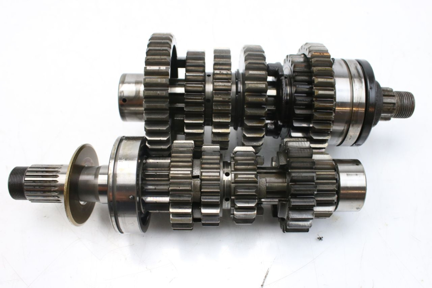 photo de GETRIEBE SUZUKI GSF S BANDIT 600 (2000 - 2004) - Weitere Ansicht des Artikels