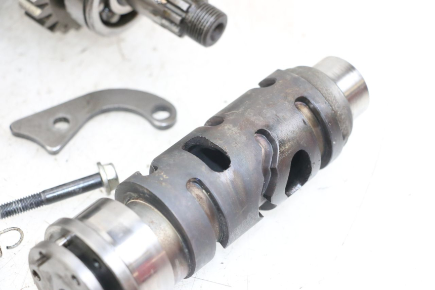 photo de GETRIEBE  SUZUKI GSX E 250 (1982 - 1983) - Hauptansicht