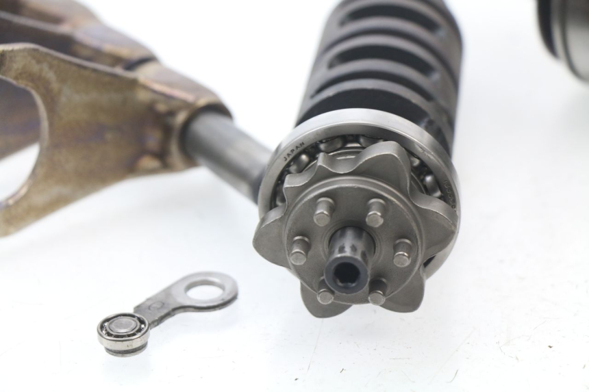 photo de GETRIEBE  SUZUKI GSX-R GSXR 600 (2008 - 2010) - Alternativer Blickwinkel