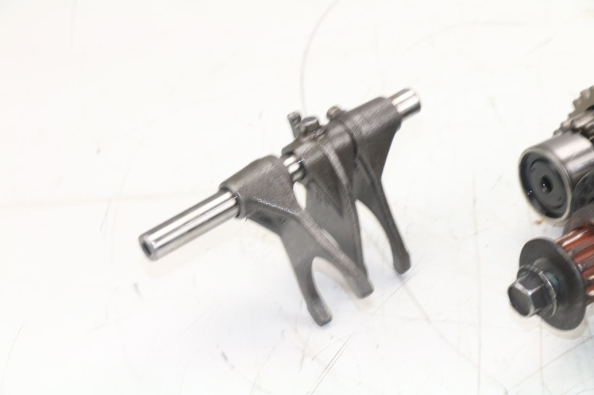 photo de GETRIEBE  HONDA CBF N 600 (2004 - 2007) - Zoom auf Komponenten