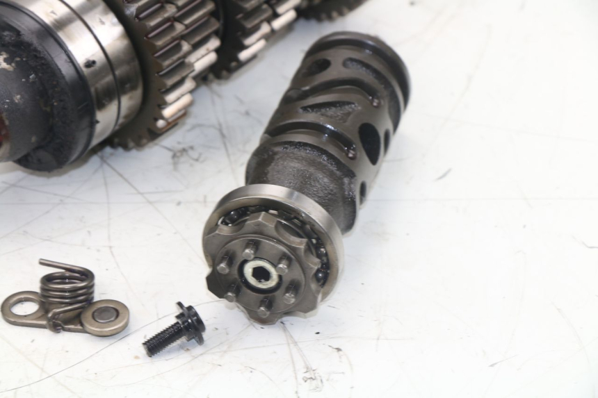 photo de GETRIEBE  HONDA CBF N 600 (2004 - 2007) - Hochauflösende Nahaufnahme