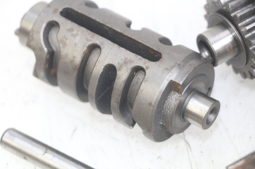 photo de GETRIEBE SYM HUSKY 125 (1999 - 2005) - Details der Befestigungspunkte