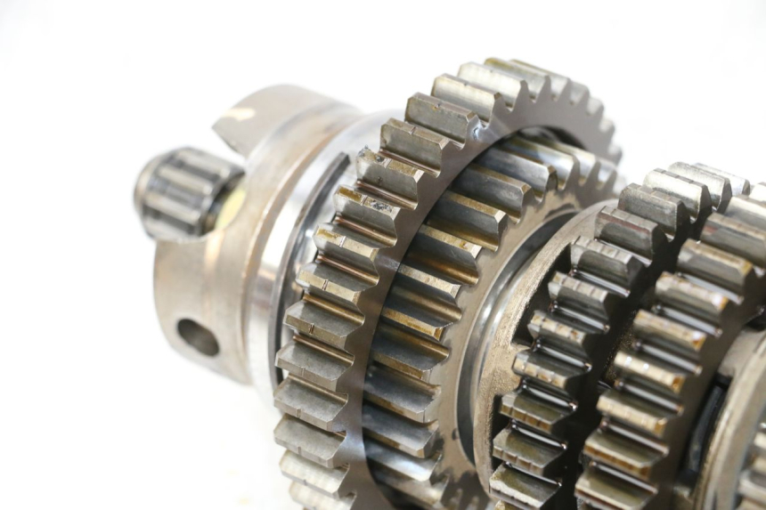 photo de GETRIEBE  KAWASAKI GTR 1000 (1994 - 2004) - Zoom auf Gebrauchszustand