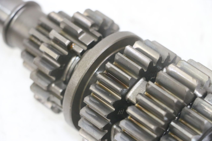 photo de GETRIEBE  HONDA NTV DEAUVILLE ABS 700 (2007 - 2016) - Details der Befestigungspunkte