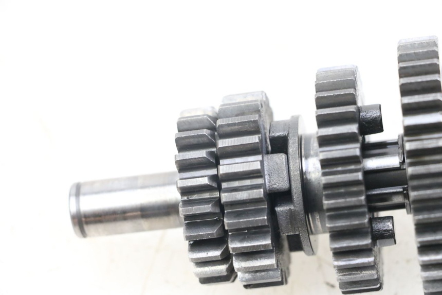 photo de GETRIEBE  APOLLO RFZ 140 - Details der Befestigungspunkte