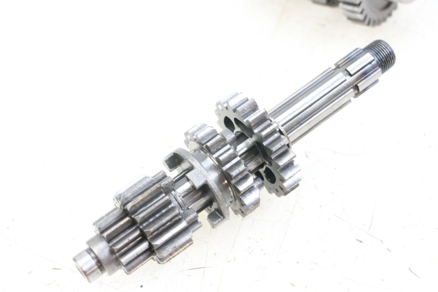 photo de GETRIEBE  APOLLO RFZ 140 - Kennzeichnungen und Originalreferenzen