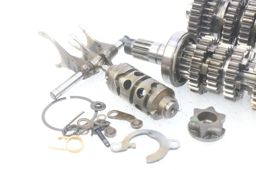 photo de GETRIEBE TRIUMPH SPRINT ST 955 (1999 - 2001) - Qualität der Gebrauchtware