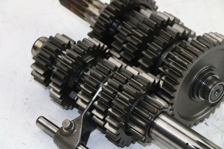 photo de GETRIEBE  DUCATI ST3 992 (2006 - 2008) - Details der Befestigungspunkte