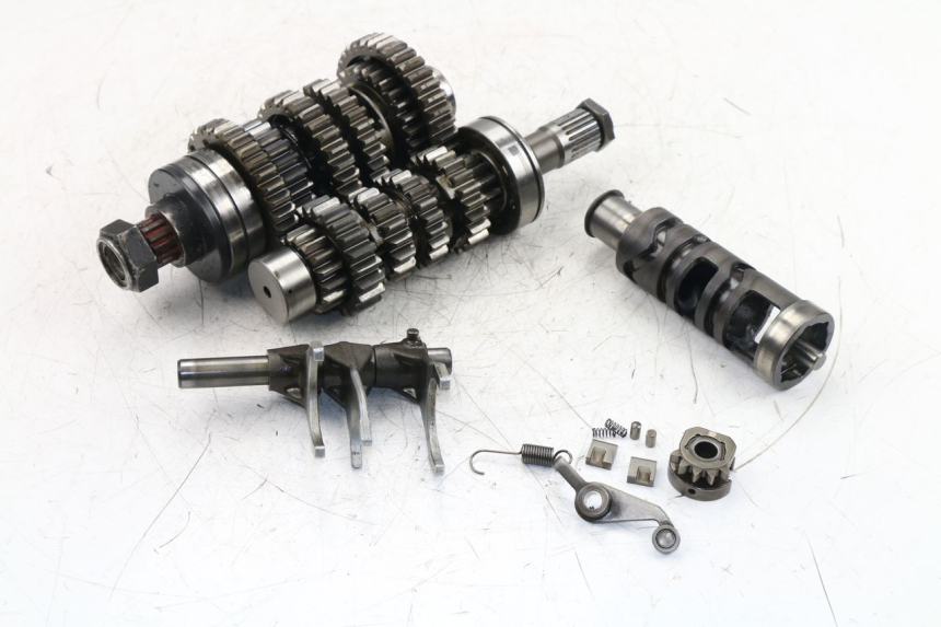 photo de GETRIEBE  SUZUKI GSF N BANDIT 650 (2005 - 2006) - Hauptansicht