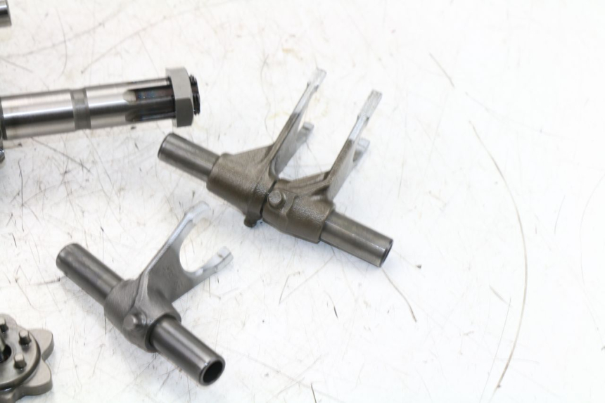 photo de GETRIEBE  SUZUKI SFV GLADIUS 650 (2009 - 2015) - Gesamtansicht des Produkts