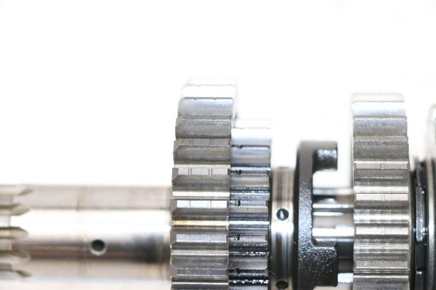 photo de GETRIEBE  SUZUKI SV S 650 (1999 - 2002) - Weitere Ansicht des Artikels