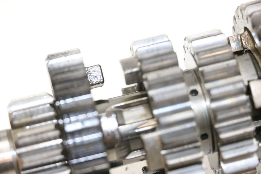 photo de GETRIEBE  SUZUKI SV S 650 (1999 - 2002) - Detaillierte Sichtprüfung