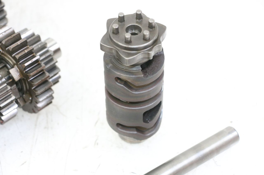 photo de GETRIEBE  SUZUKI SV S 650 (1999 - 2002) - Gesamtansicht des Produkts