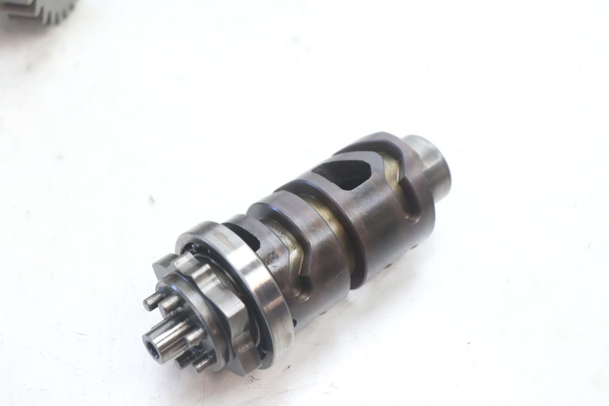 photo de GETRIEBE  SUZUKI SV S 650 (1999 - 2002) - Oberflächenzustand und Material