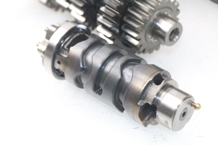 photo de GETRIEBE  YAMAHA TDM ABS 900 (2002 - 2014) - Oberflächenzustand und Material