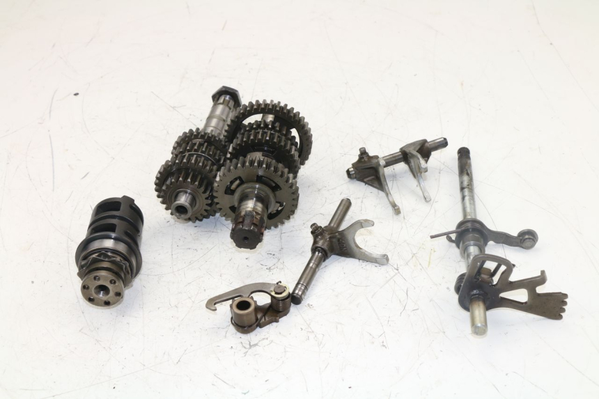 photo de GETRIEBE  YAMAHA VIRAGO 125 (1996 - 2003) - Weitere Ansicht des Artikels