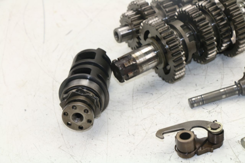 photo de GETRIEBE  YAMAHA VIRAGO 125 (1996 - 2003) - Zoom auf Komponenten