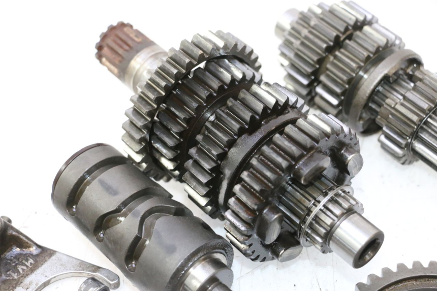 photo de GETRIEBE  HONDA XRV AFRICA TWIN 750 (1990 - 1992) - Oberflächenzustand und Material