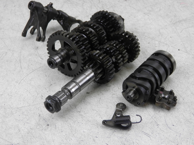 photo de GETRIEBE  YAMAHA MT 125 (2015 - 2017) - Hochauflösende Nahaufnahme