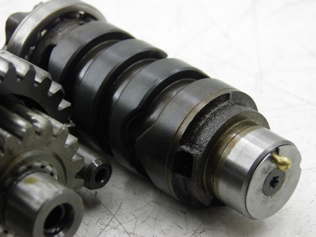 photo de GETRIEBE  YAMAHA TDM 900 (2004 - 2006) - Detailansicht des Bauteils