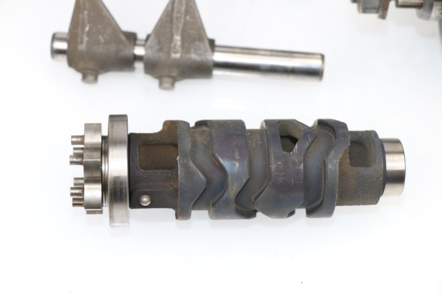 photo de GETRIEBE  YAMAHA XJ6 ABS 600 (2008 - 2016) - Oberflächenzustand und Material