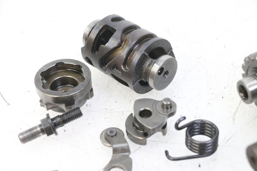 photo de GETRIEBE  YAMAHA YZ-F YZF 250 (2007 - 2013) - Technische Nahaufnahme